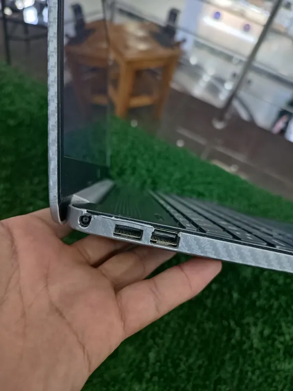 Noutbuk HP 6
