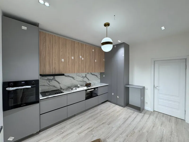 Kox-Ota (Labzak) JKda 2 xonali kvartira sotiladi, 64 m², yevroremont, yangi mebel va texnika bilan 5 Kox-Ota (Labzak) JKda 2 xonali kvartira sotiladi, 64 m², yevroremont, yangi mebel va texnika bilan 5