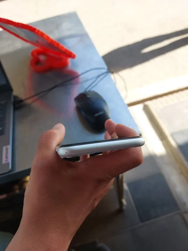Iphone 11 sotiladi 3 Iphone 11 sotiladi 3