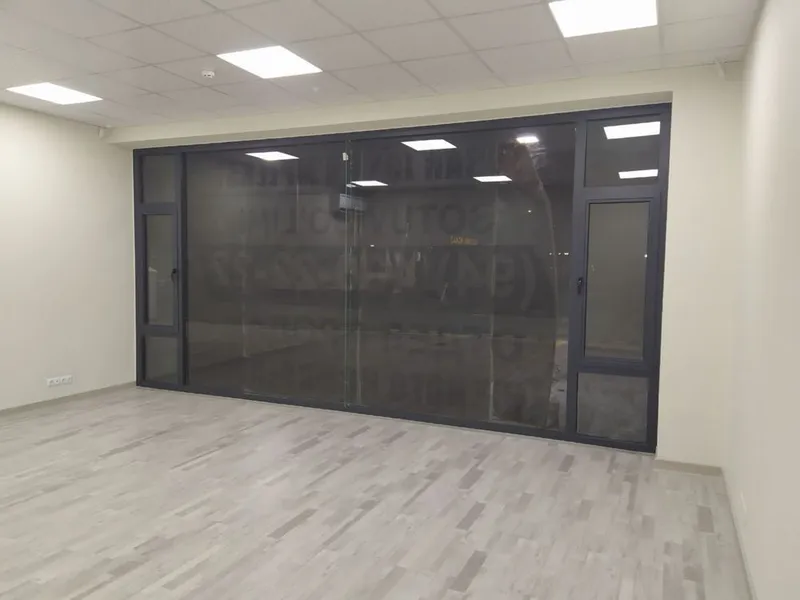 Стекляные перегородки 10 мм Двери Витражы 6