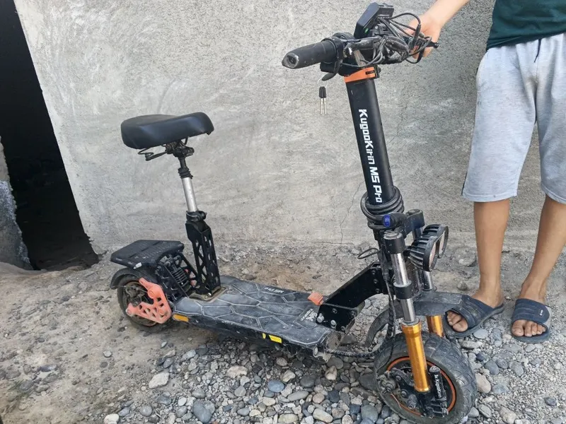 Eliktra skutir sportivni 2 Eliktra skutir sportivni 2