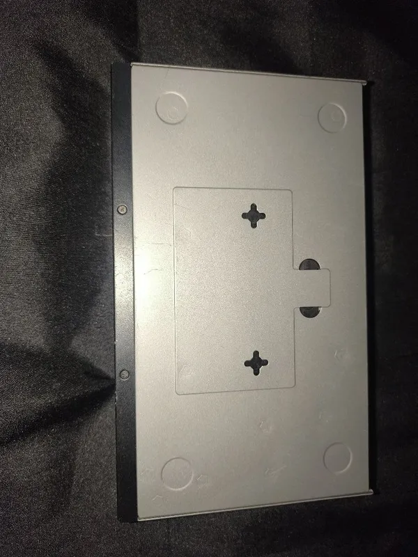 Коммутатор Cisco SF100-24 — фото 2