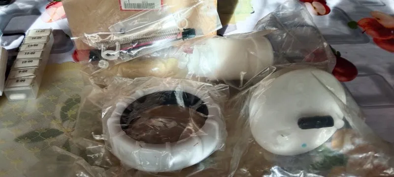 Фильтр топливный тонкой очистки. Бренд Genuine Parts — фото 2