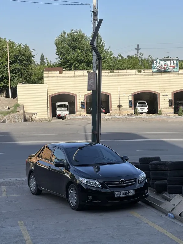 Toyota corolla holati yaxshi 1