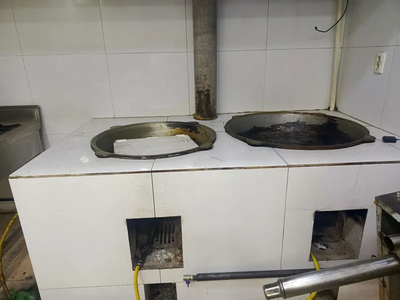 Uchtepada barcha jihozlari bilan yetkazib berish uchun oshxona 2