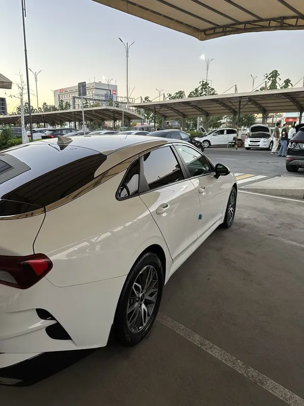 Kia k5 comfort + 3 Kia k5 comfort + 3