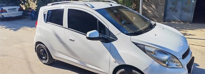 Spark, автомат, 2018 год, белый цвет 4 Spark, автомат, 2018 год, белый цвет 4