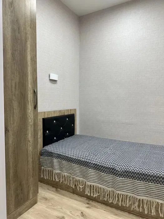 2-комнатная квартира, 50 м², 1/4, Юнусабадский район — фото 1