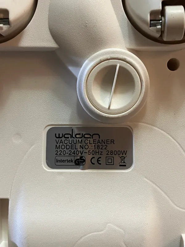 Пылесос Waldan 1822 7 Пылесос Waldan 1822 7