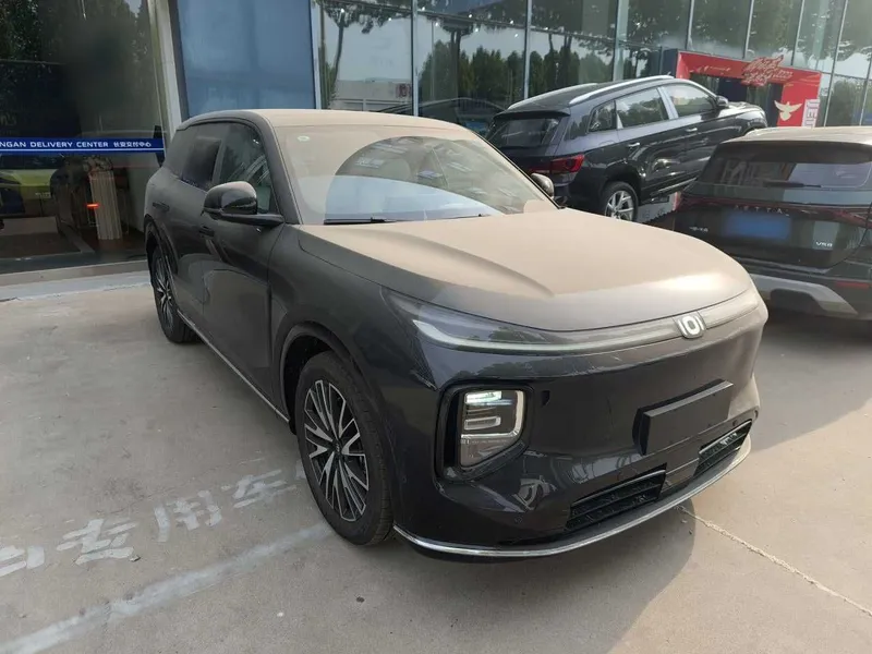 CHANGAN NEVO Q07 215 Prestige Edition — фото 4