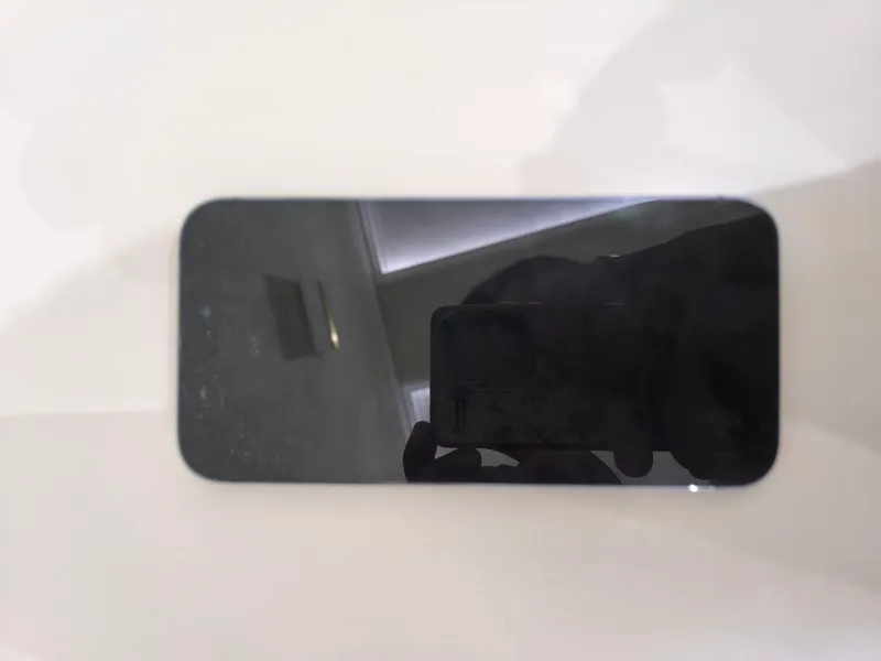 Iphone 14 pro max 1