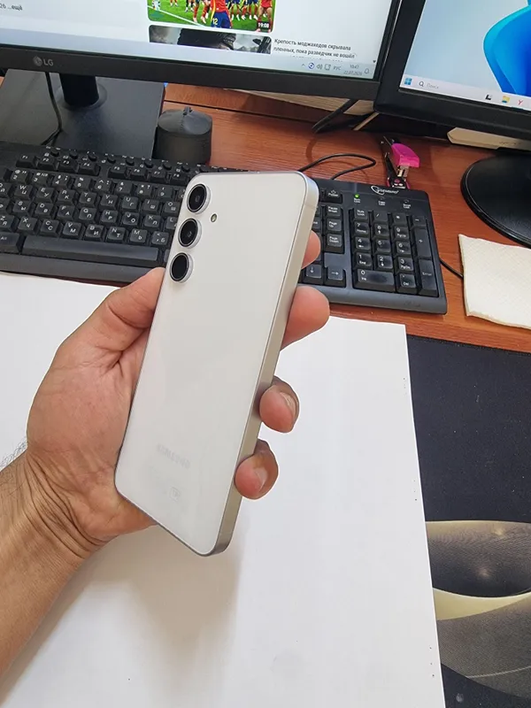 Poco X7pro 5G 16/256gb ideal ochilmagan usta kurmagan aybi yuq tozza 7