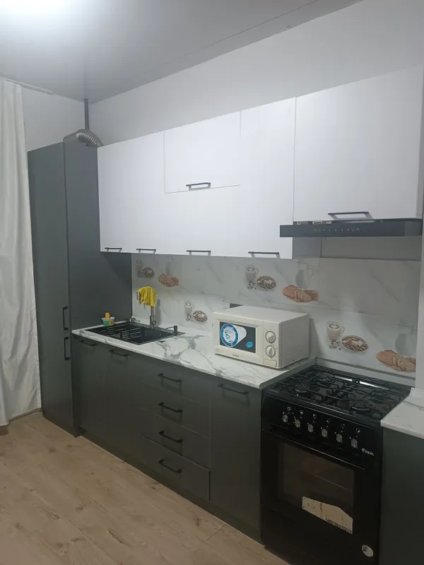 Arenda uy 2xona zamona toyxonasi roparasida