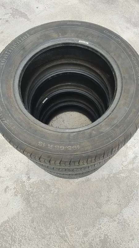 Продам баллони размер 15 1