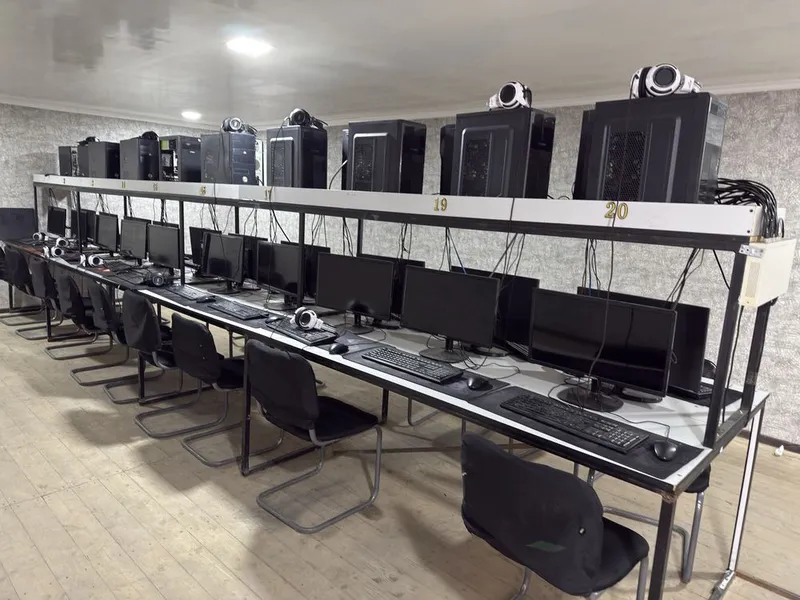 21 ta kampyuter mebili bilan. DDR 3 manitor 24 talik — фото 2