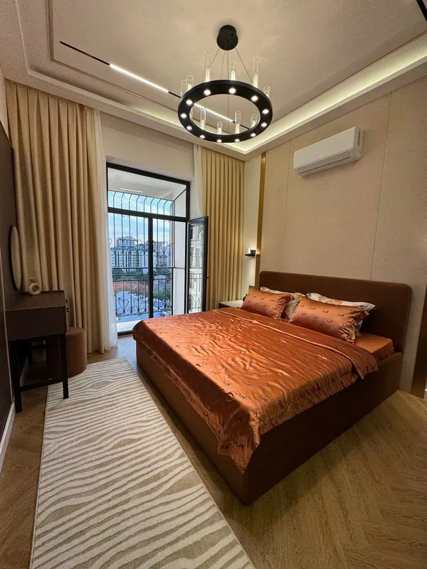 Продажа 5-комн. кв. 70 м², Юнусабадский 7