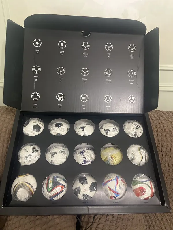 World cup mini balls set