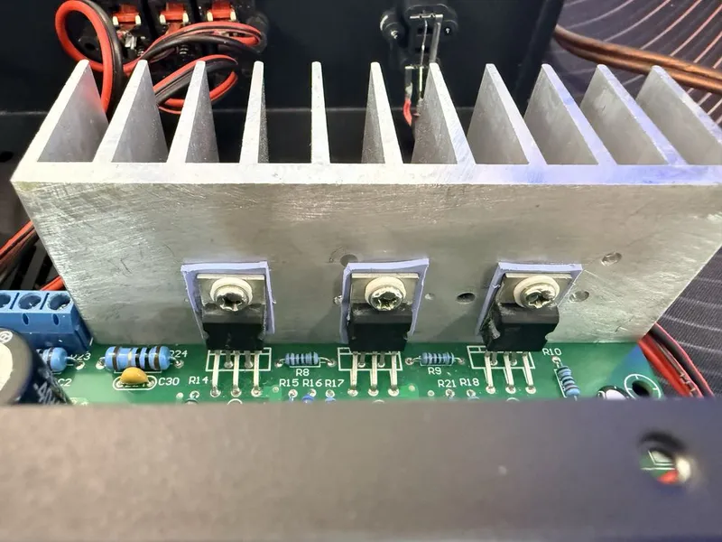 Усилитель 2.1 3 ta kanal 68 watt. 4 Усилитель 2.1 3 ta kanal 68 watt. 4