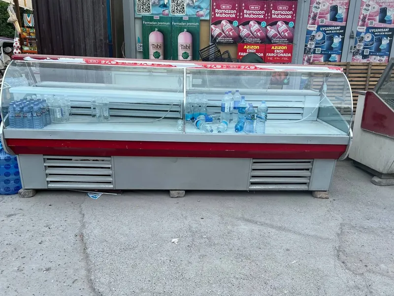 Vitrina xolodenik oziq ovqat magazin dokoni uchun — фото 1
