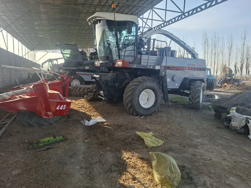 Комбайн Дон 680м 2 Комбайн Дон 680м 2