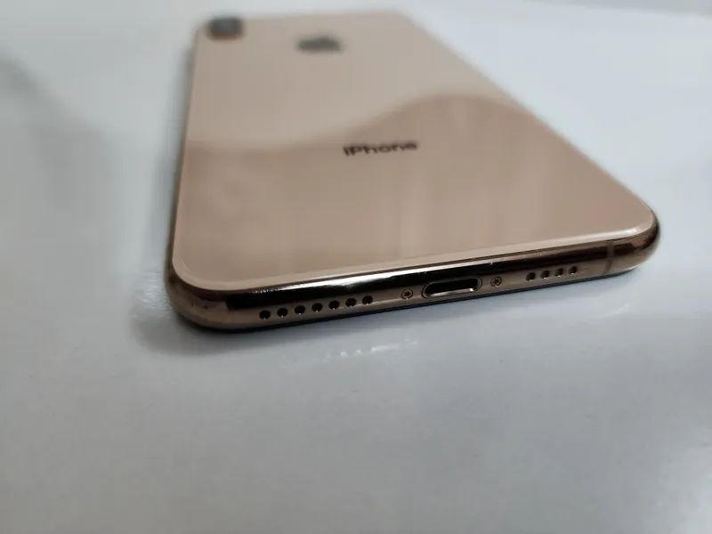 iphone Xs Max LL/A 64GB Xammayogi ishlidi — фото 1
