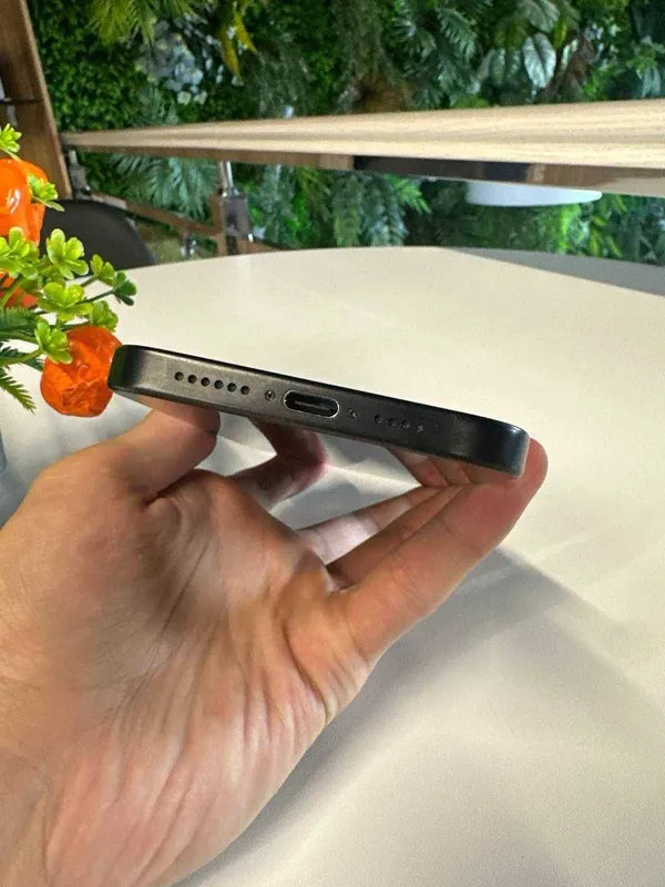 iPhone 15 Pro Max 256Gb (camera) 5
