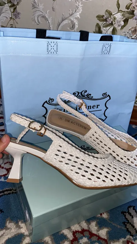 Ayollar uchun oq to‘rli slingback tufli — фото 2