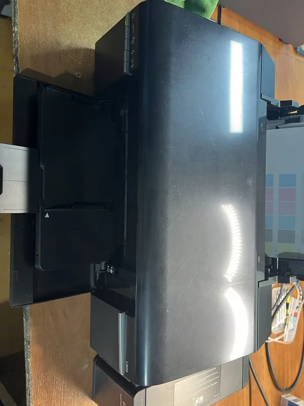 Epson L805 в отличном состоянии 1
