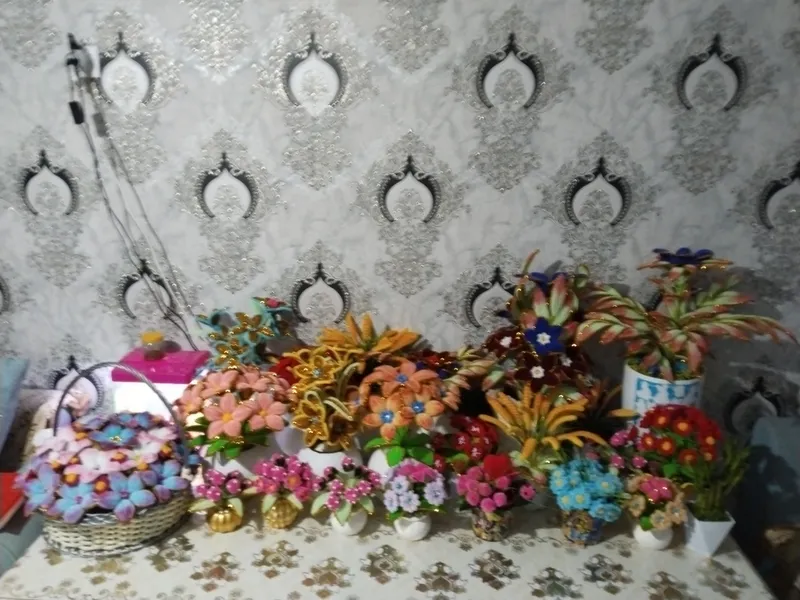 gullar sotiladi narxi kelishilgan xolda