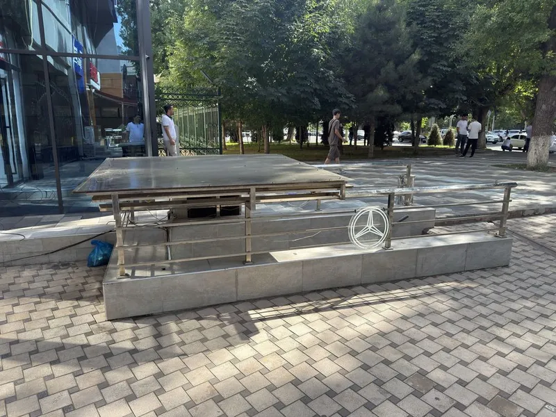 Nerjaveyka podvalga tushadigan rolikli karkaz — фото 1