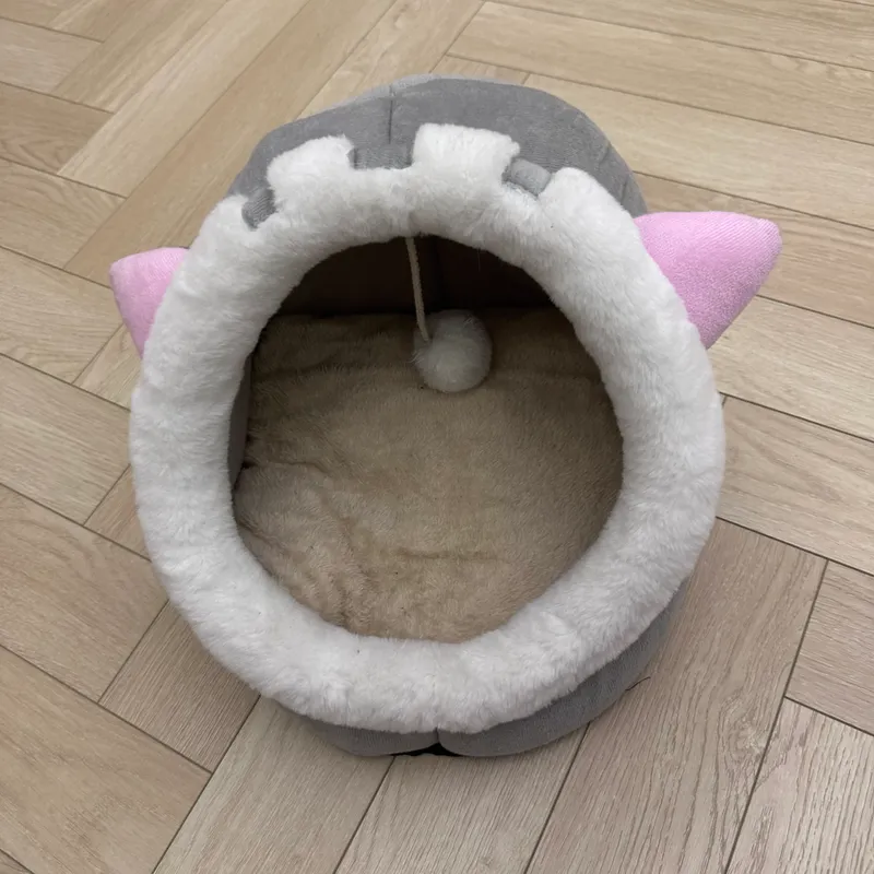 Лежанка для маленьких котят