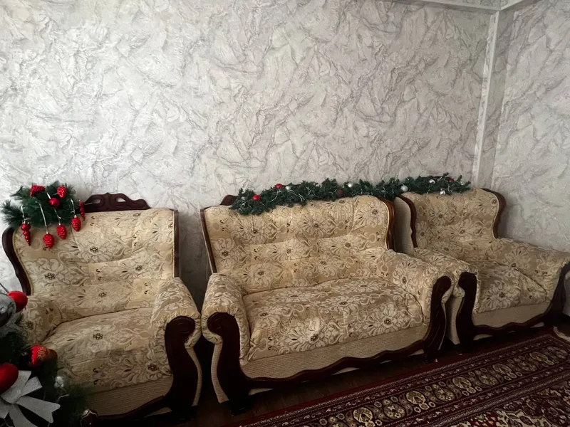 Yumshoq mebel sotiladi 1