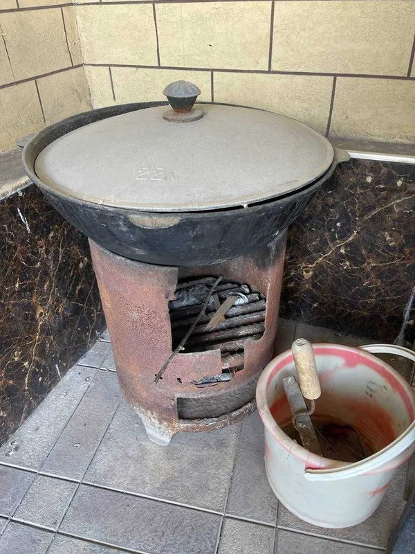 Очаг чугунный б/у