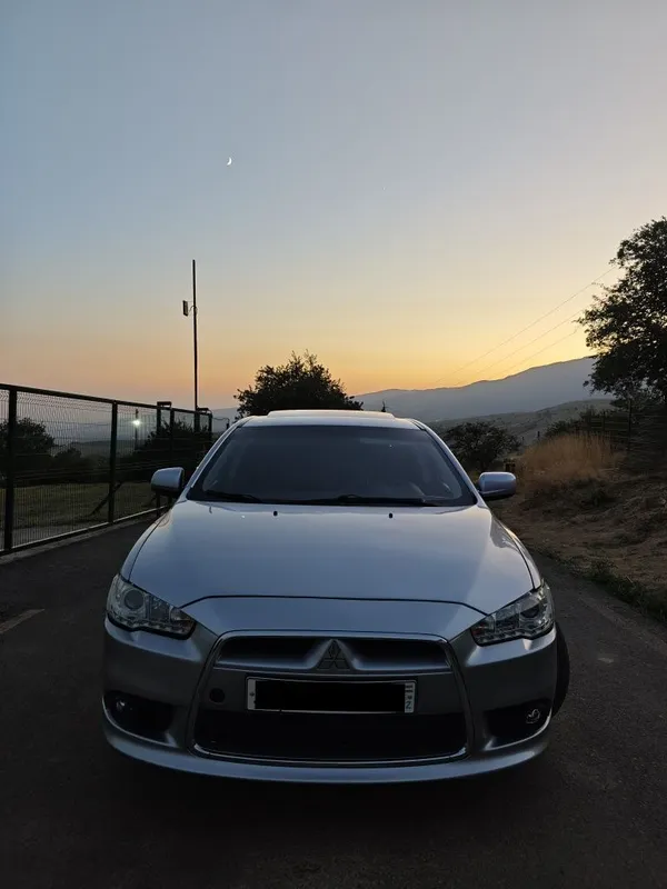 Mitsubishi Lancer 2 Mitsubishi Lancer 2