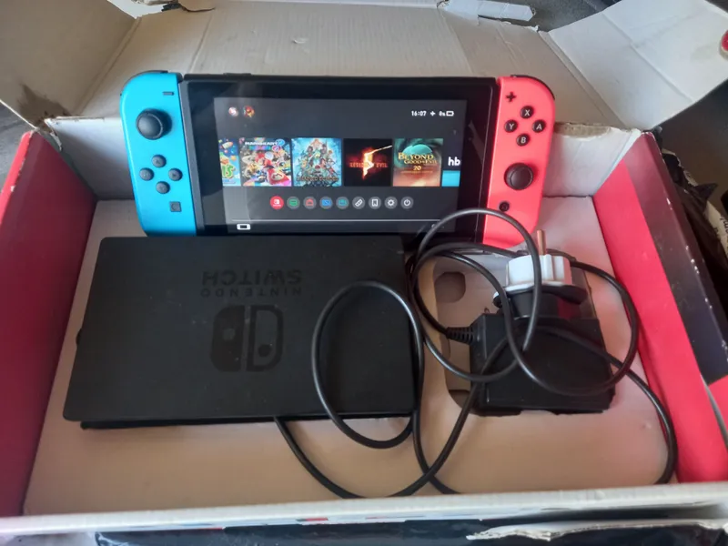 Прошитая Nintendo Switch rev2! — фото 3