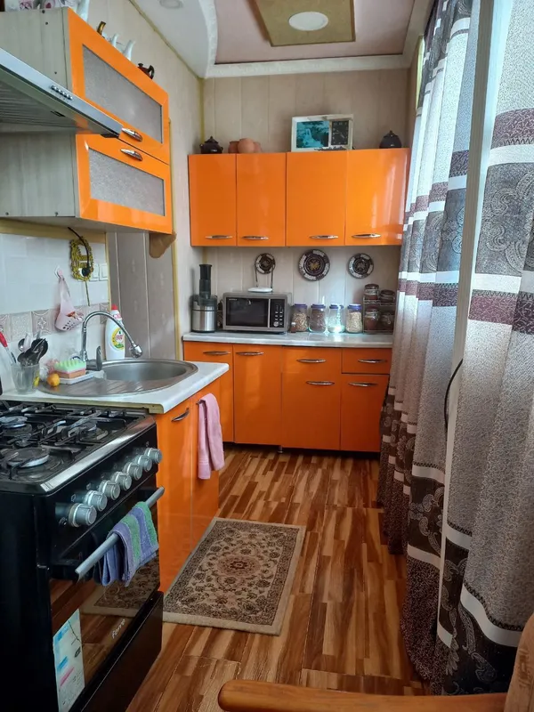 Продается 3 комнатная квартира на 4 этаже — фото 5