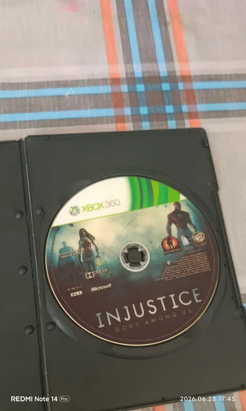 Диск Injustice: Gods Among Us для Xbox 360 (Лицензия) — фото 4