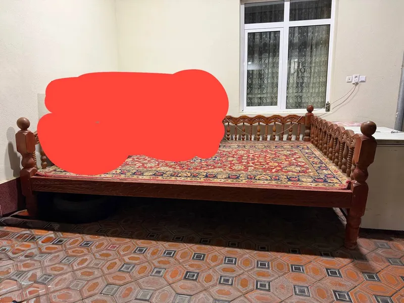 Тапчан холига 1 Тапчан холига 1