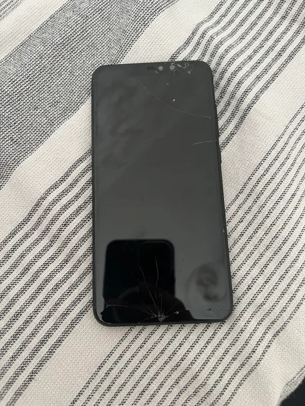 Продам Redmi 6 Pro на запчасти или под ремонт. На 5 Продам Redmi 6 Pro на запчасти или под ремонт. На 5