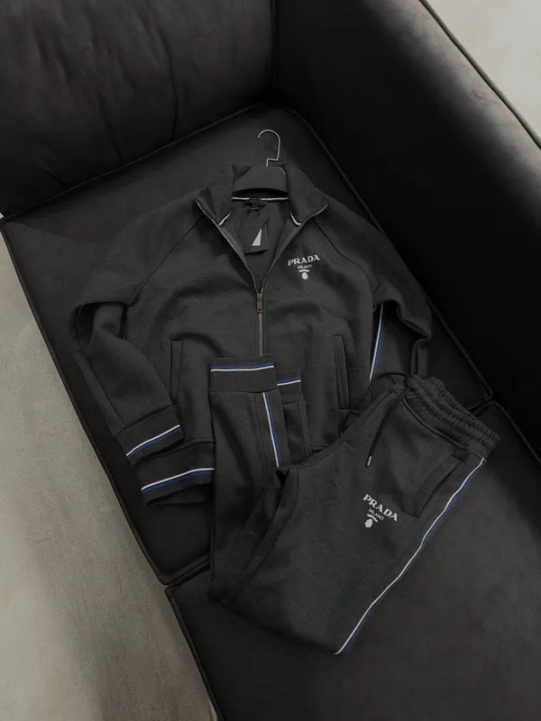 Prada ikki qismli to‘plam Arctic Blue, L, XL o‘lcham 4 Prada ikki qismli to‘plam Arctic Blue, L, XL o‘lcham 4