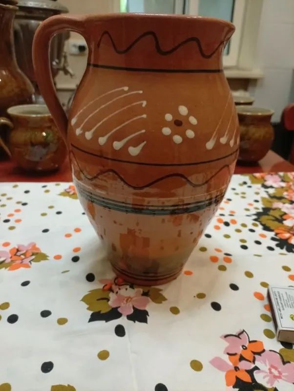 Продаю новый керамический кувшин.