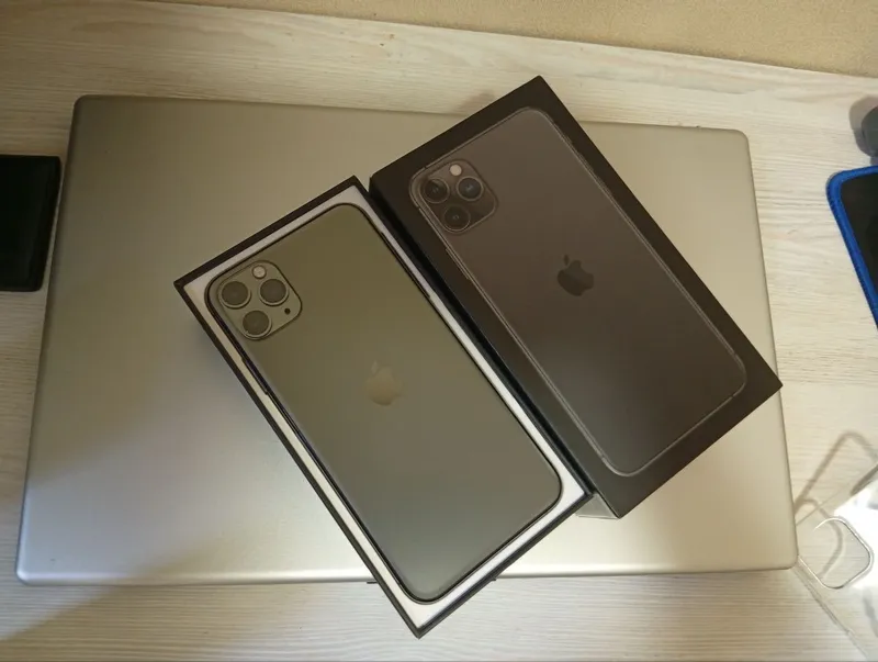 Iphone 11 pro max 256gb/72% вакуум, коробка, документы 1