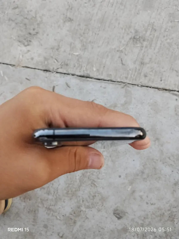 есть один недостаток: Face ID не работает, всё остальное родное 3 есть один недостаток: Face ID не работает, всё остальное родное 3