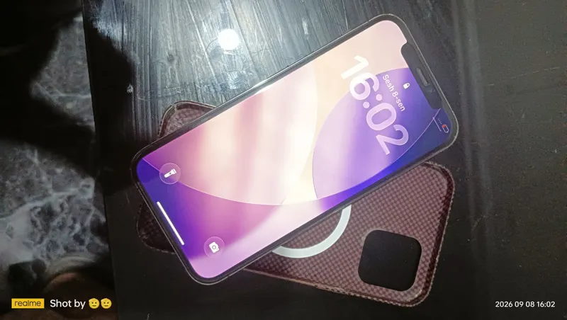 iPhone 12 Pro 1 iPhone 12 Pro 1