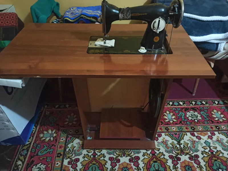 juda kam ishlagan tikuv mashinasi 1