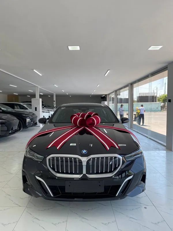Bmw i5 40 LM SPORT