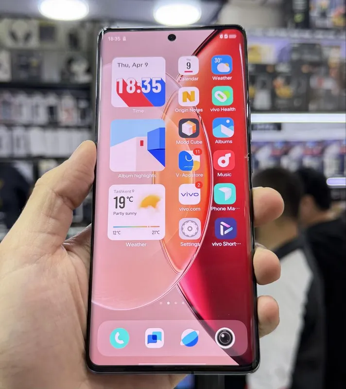 vivo x90s red 8/256 gb china versia bez imei registratsia — фото 1