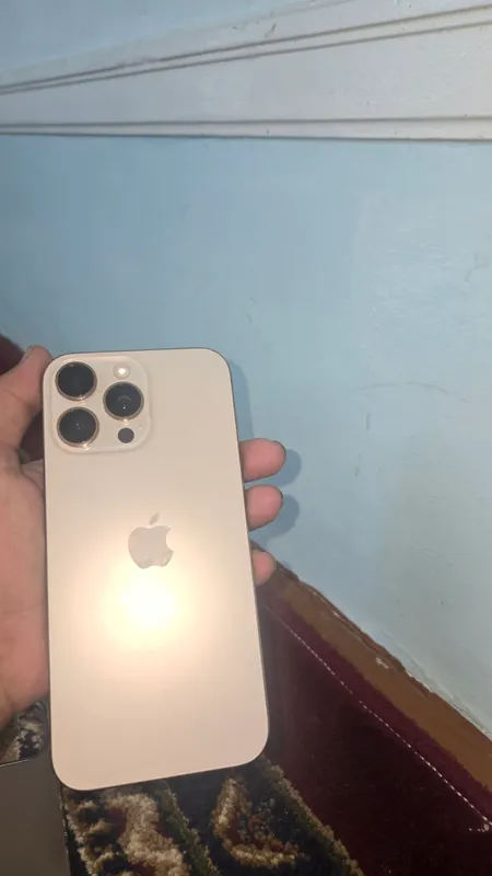 iPhone 16 Pro Max 256 ГБ Desert, ёмкость аккумулятора 92% 1 iPhone 16 Pro Max 256 ГБ Desert, ёмкость аккумулятора 92% 1