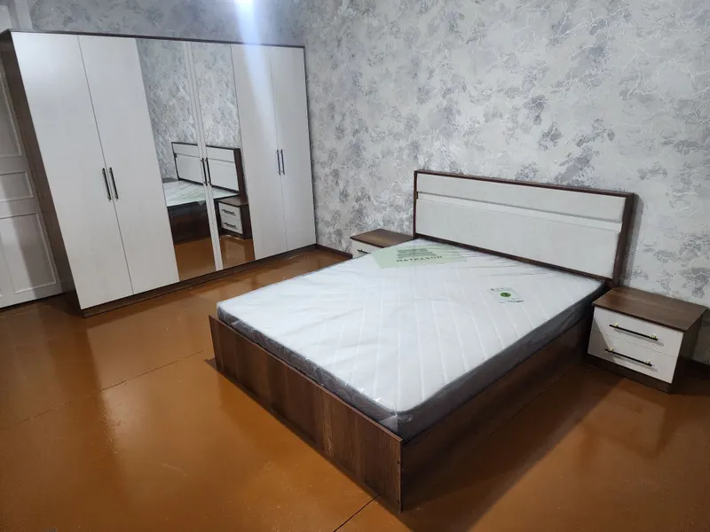 Ustanovka mebel, spalni kamplekt, penal kamod 5