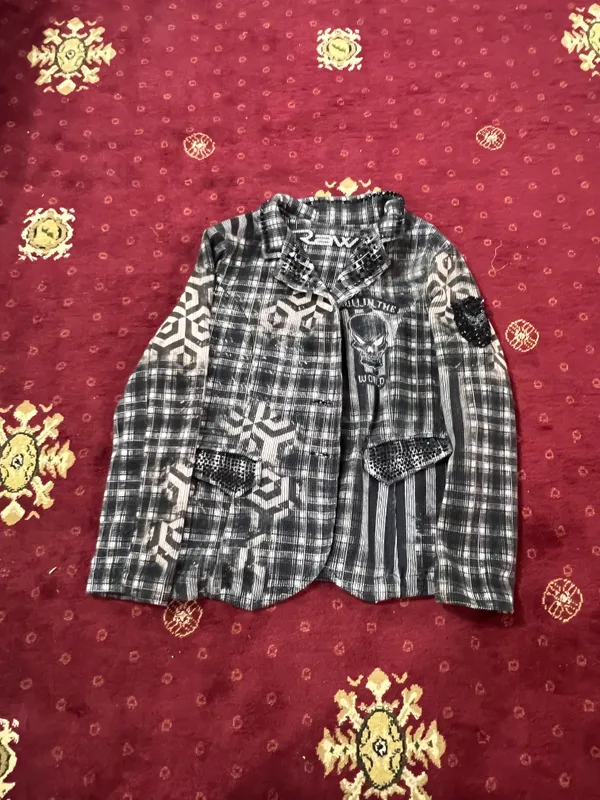 Женский костюм